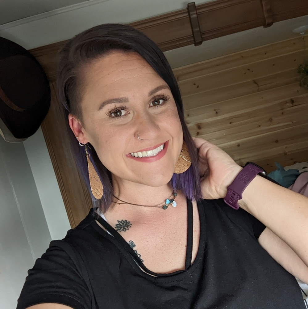 Meet your Posher, Shannon